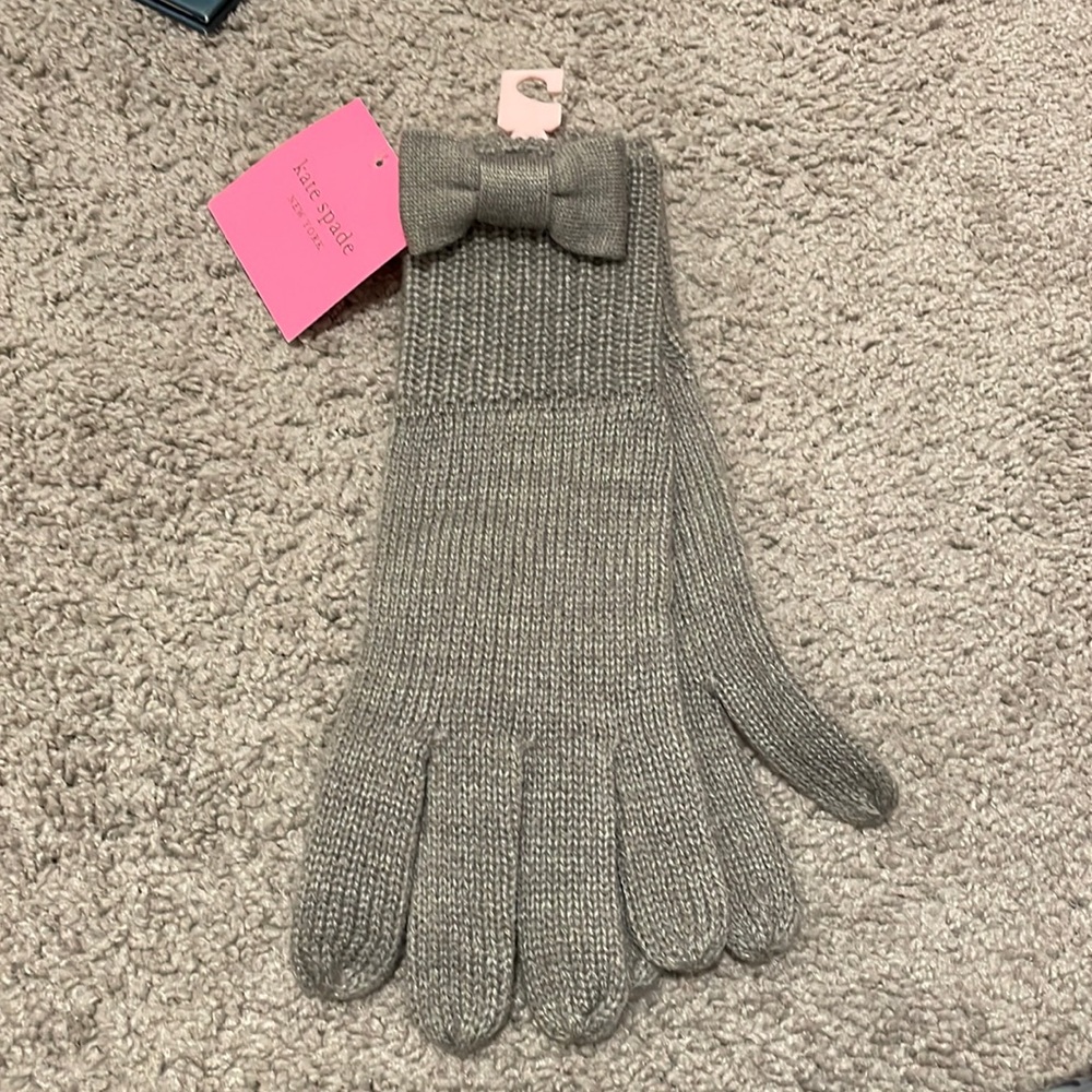 Brand New Kate Spade Grey Gloves